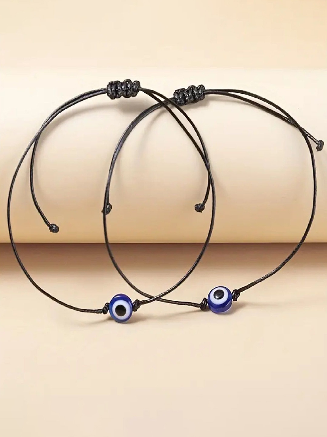 

RUHI COLLECTION Unisex 2 Onyx Charm Bracelet, Black