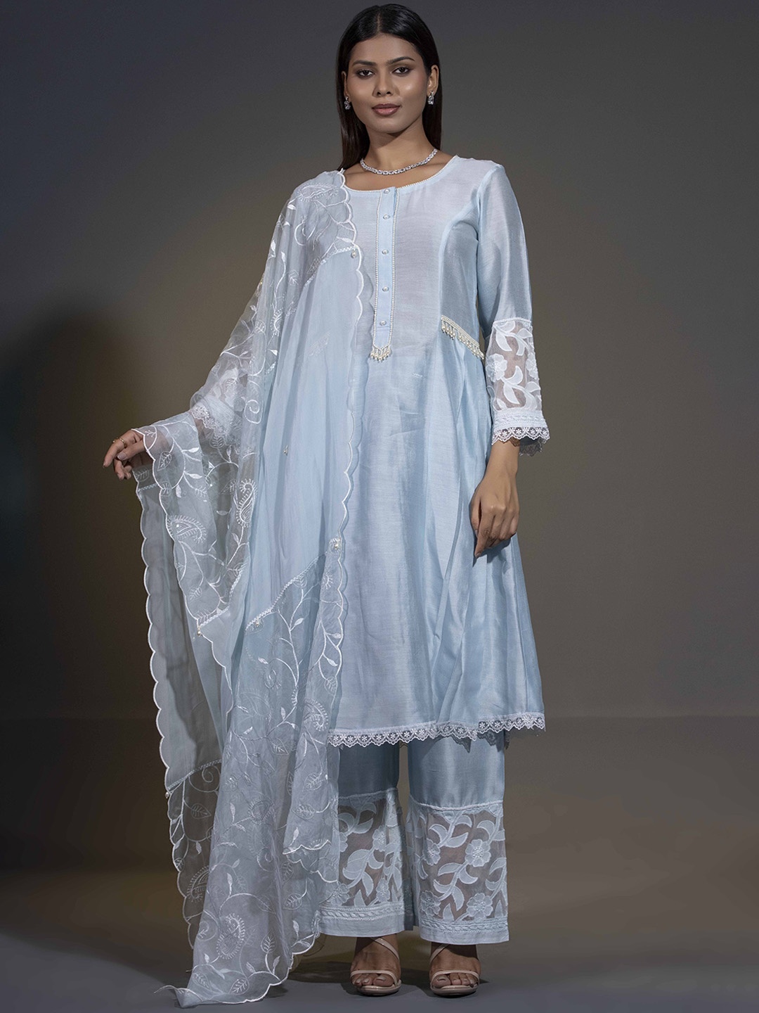 

SHWETA DABAS Women Regular Beads and Stones Chanderi Silk Kurta with Trousers & With Dupatta, Blue