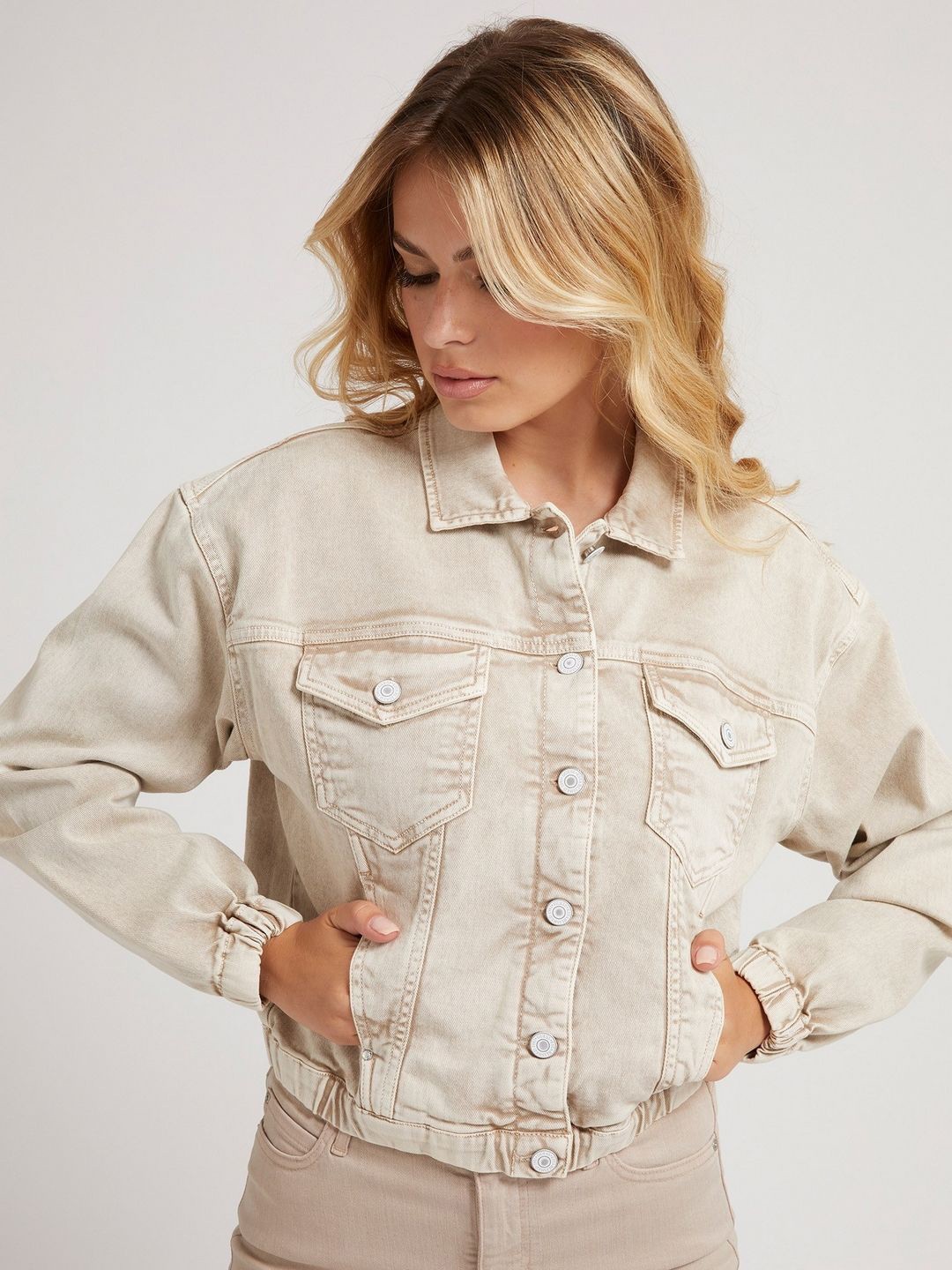 

GUESS Women Denim Jacket with Embroidered, Beige