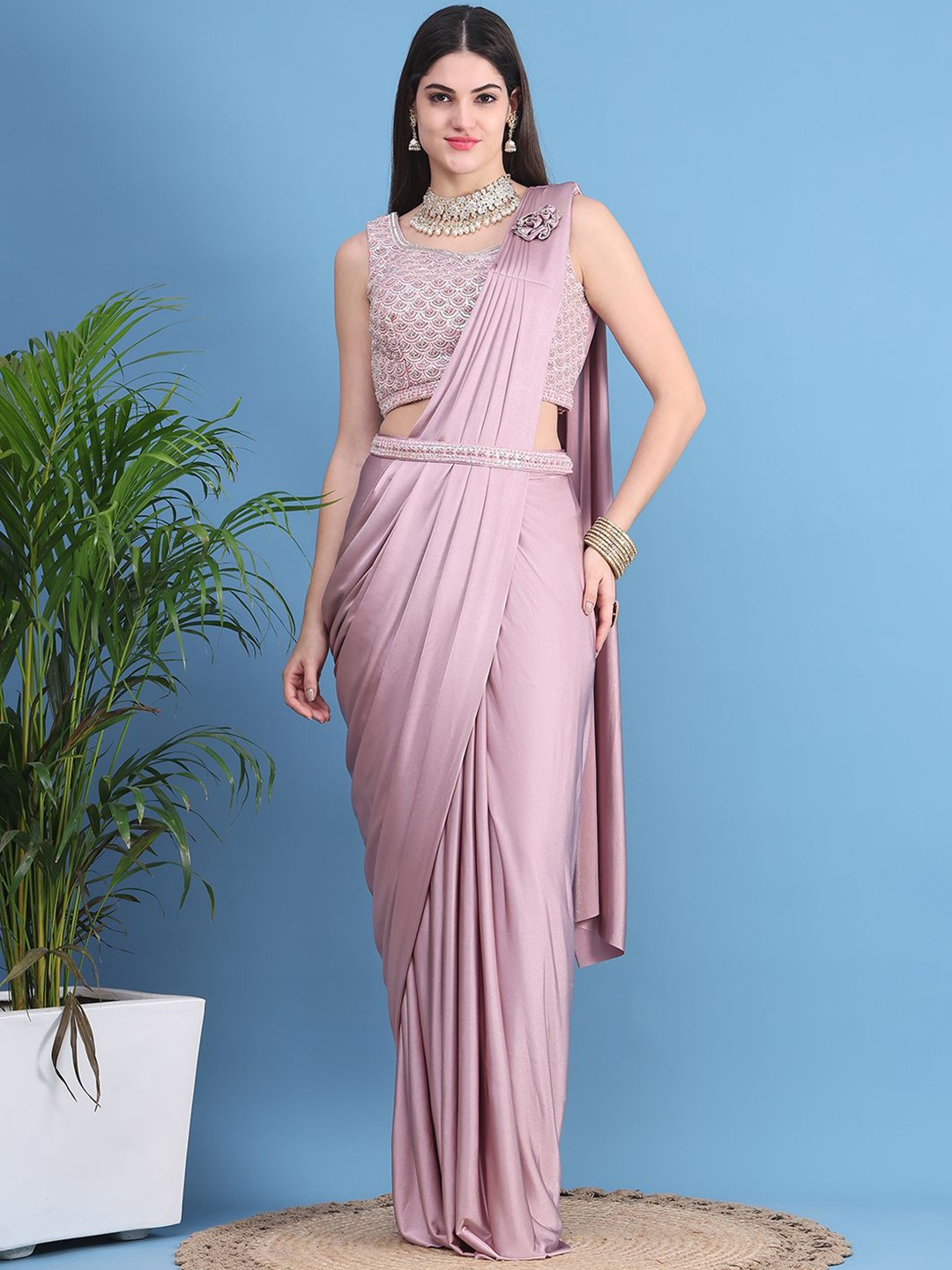 

Grancy Ready to Wear Saree, Mauve