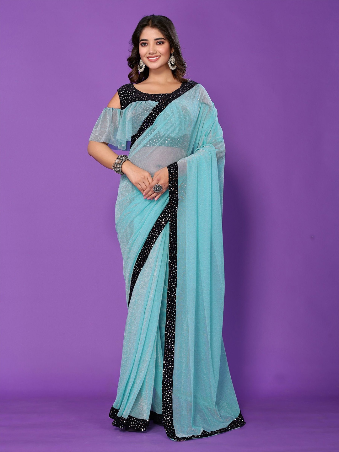 

VIJAYA VALLABH Sequinned Saree, Blue