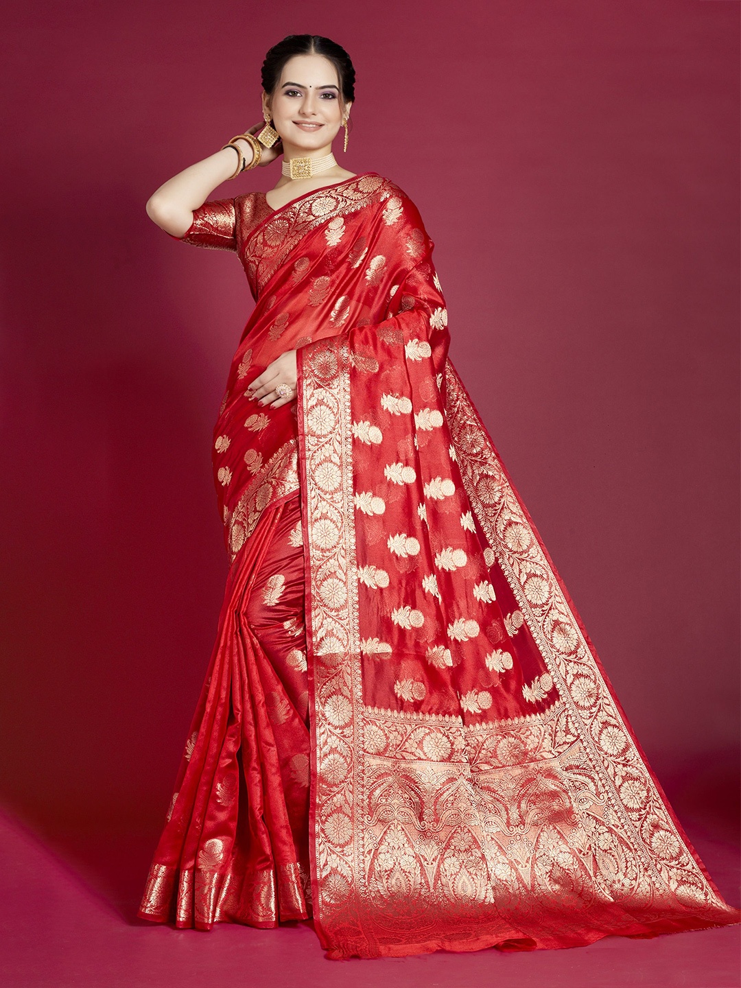 

SHRIMAY Woven Design Zari Organza Banarasi Saree, Red