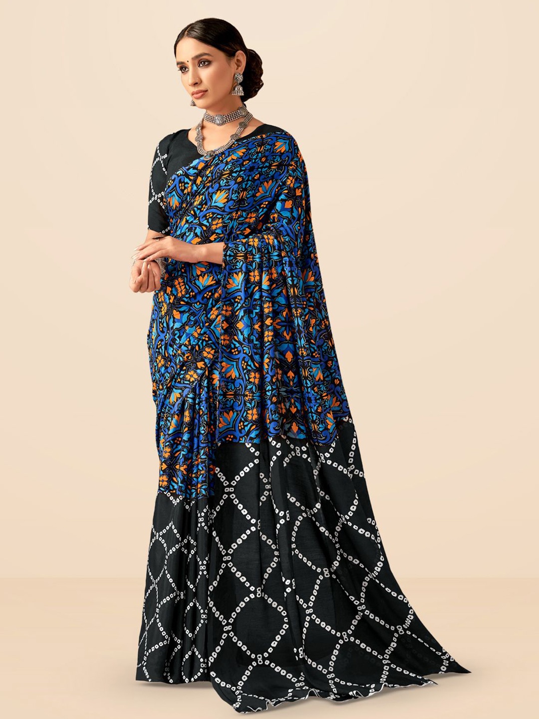 

SARHA Floral Pure Georgette Saree, Black