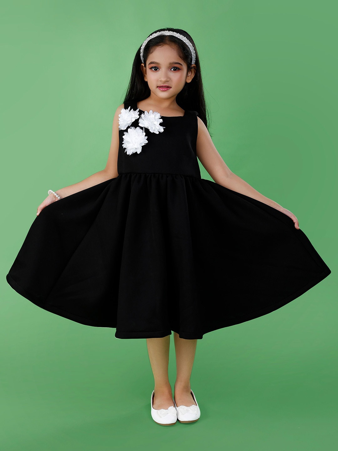 

ZIP ZAP ZOOP Floral Empire Dress, Black