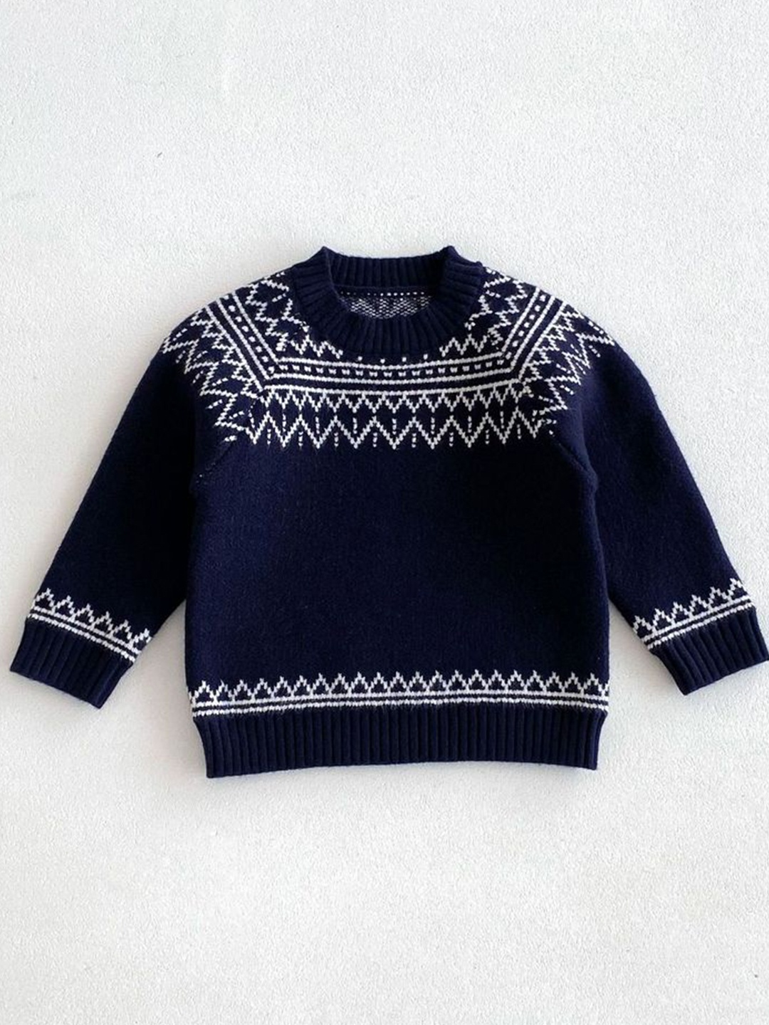 

LULU & SKY Boys Sweatshirt, Blue