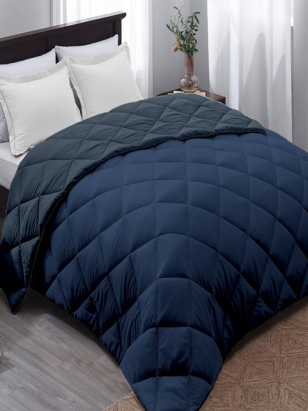 

CHICERY Black & Navy Blue Heavy Winter 210 GSM Single Bed Comforter
