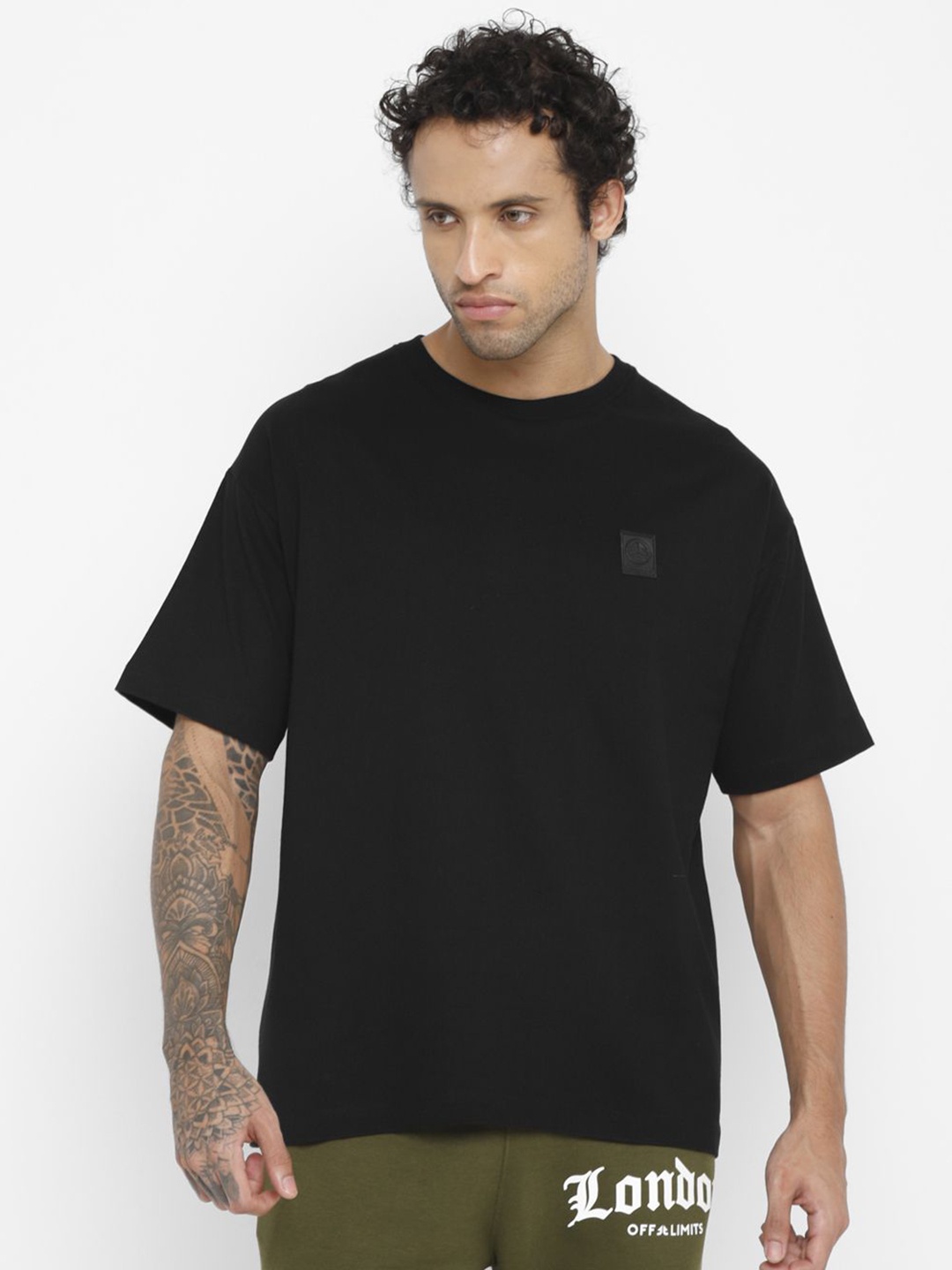 

OFF LIMITS Men T-shirt, Black