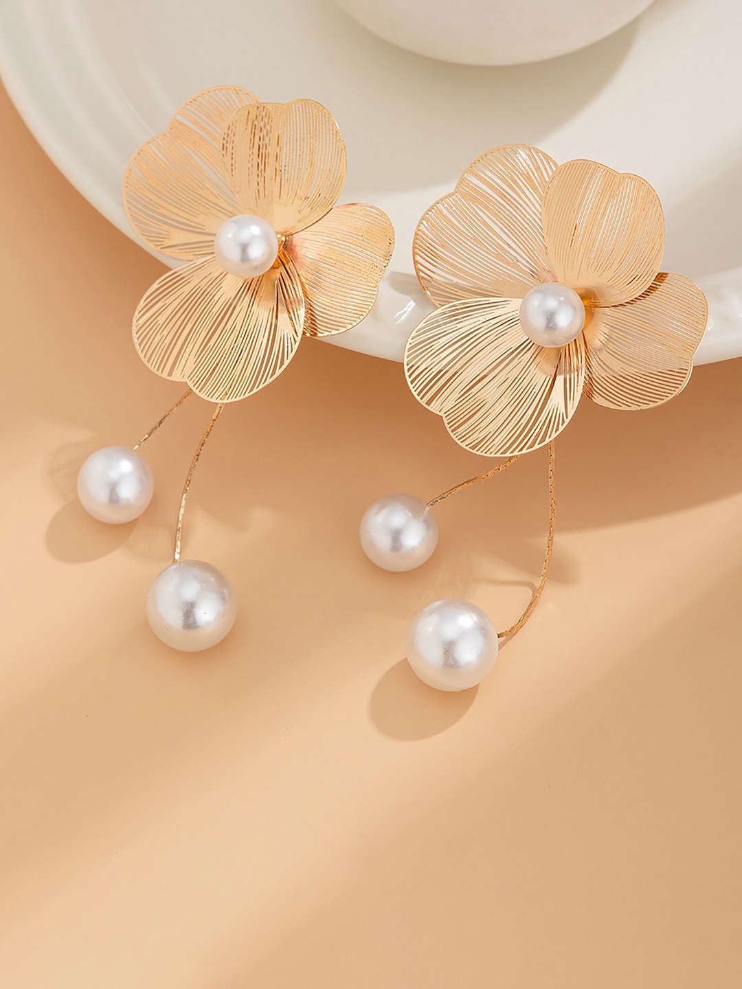 

StyleCast x Revolte Floral Drop Earrings, Gold