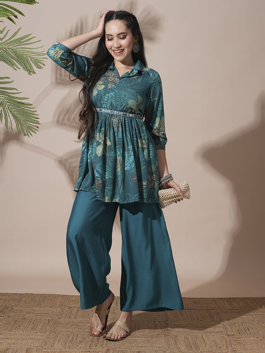 

Globus Tropical Print Peplum Tunic With Palazzos & Embroidered Belt Fusion Co-Ord Set, Teal