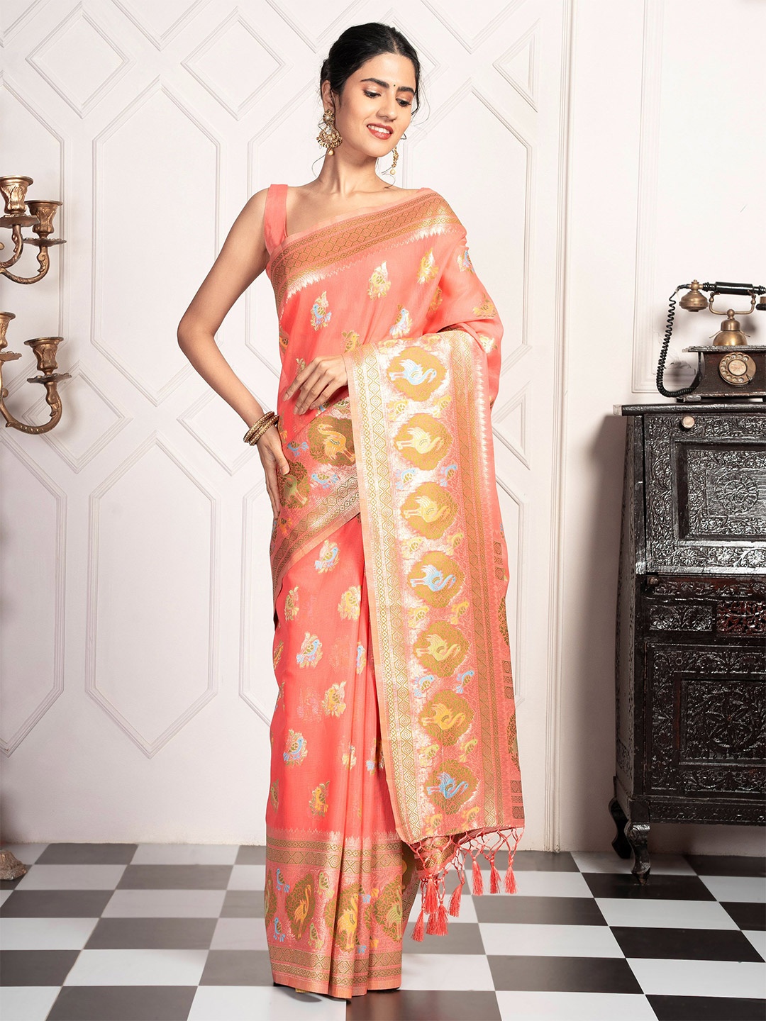 

MIMOSA Ethnic Motifs Woven Design Zari Kanjeevaram Saree, Orange