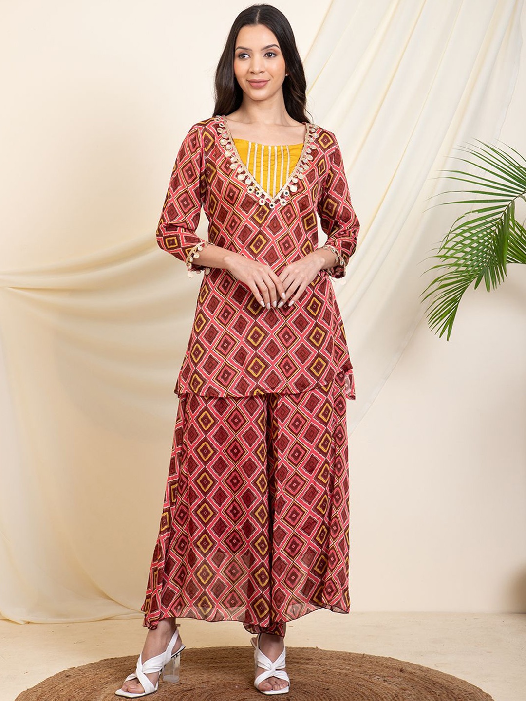 

DEEBACO V- Neck Printed Tunic & Top With Trouser, Magenta