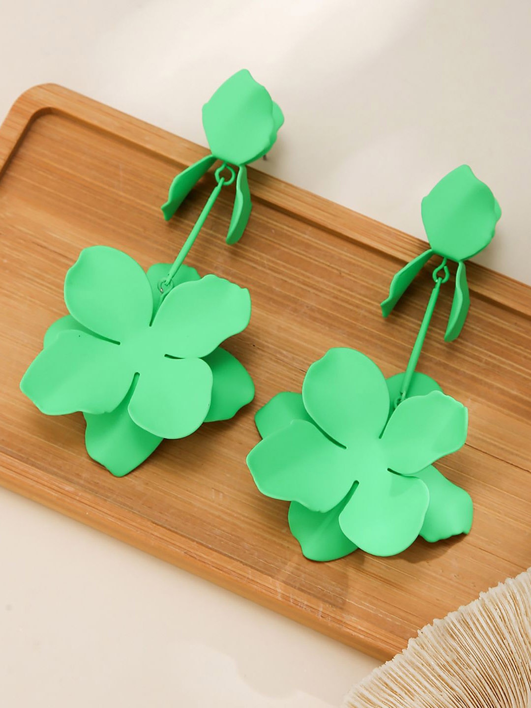 

StyleCast x Revolte Floral Drop Earrings, Green