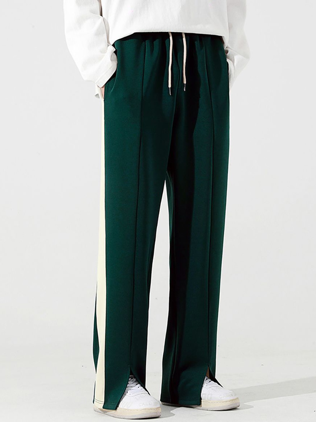 

StyleCast x Revolte Men Easy Wash Trousers, Green