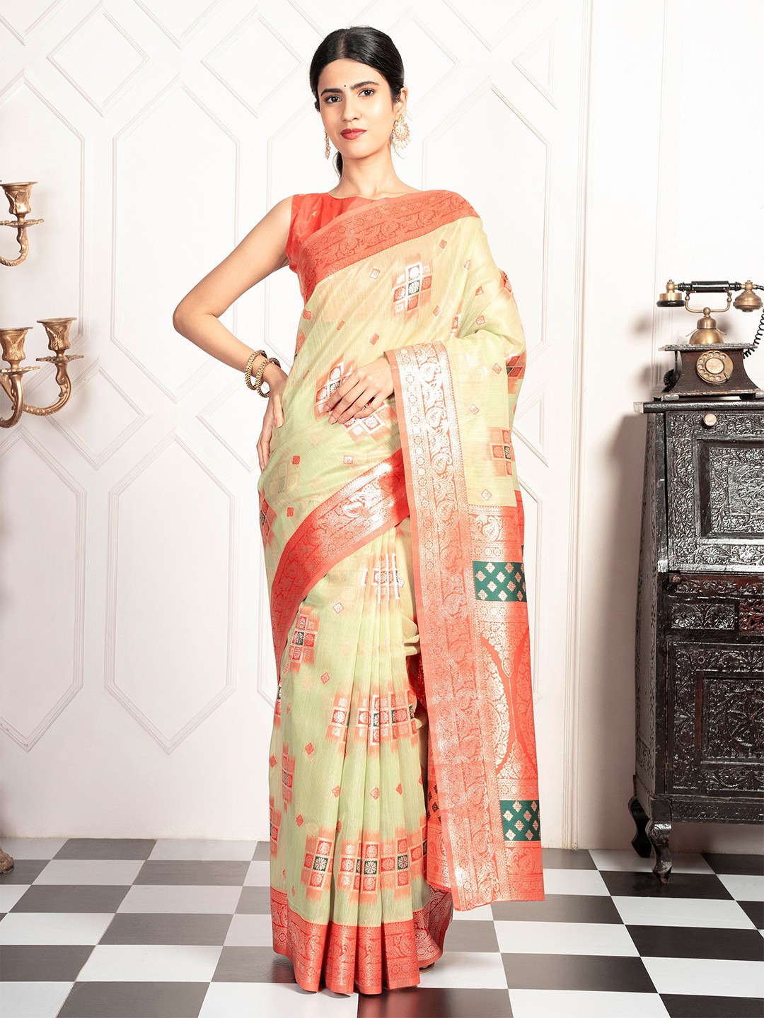 

MIMOSA Woven Design Zari Art Silk Kanjeevaram Saree, Green