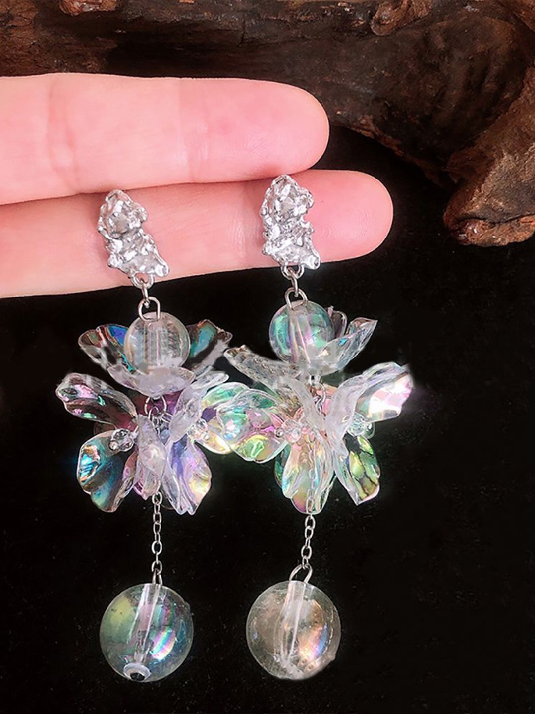 

StyleCast x Revolte Floral Drop Earrings, White