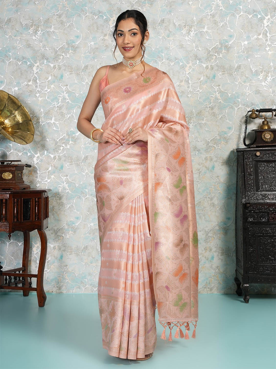 

MIMOSA Woven Design Zari Banarasi Saree, Pink