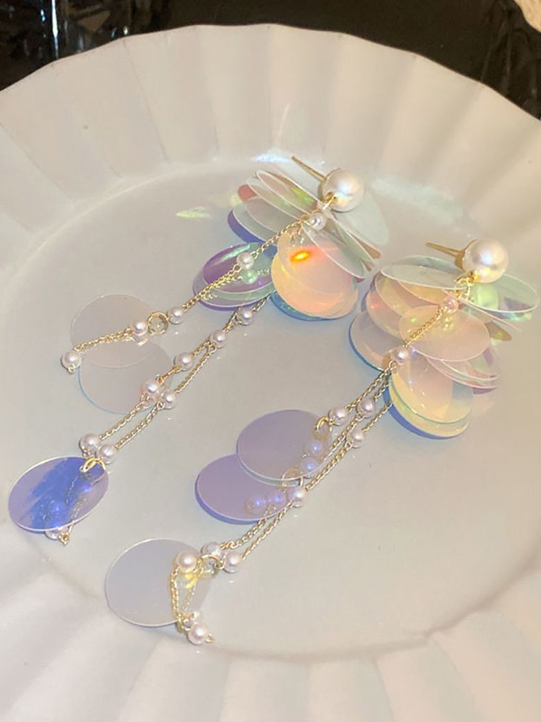 

StyleCast x Revolte Leaf Shaped Drop Earrings, Multi