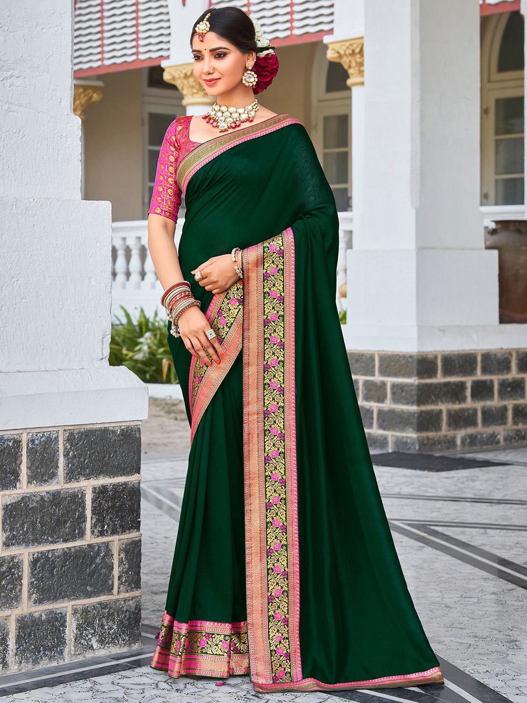 

Saree mall Zari Silk Blend Designer Sarees, Green