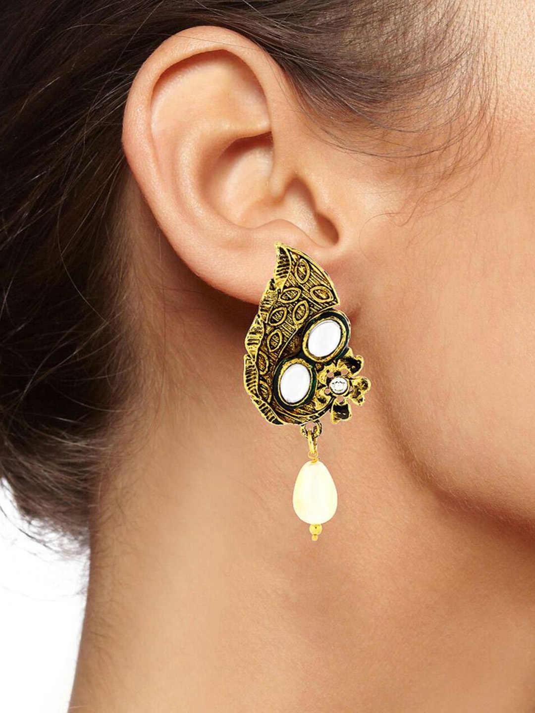 

ZIVOM Contemporary Chandbalis Earrings, Green