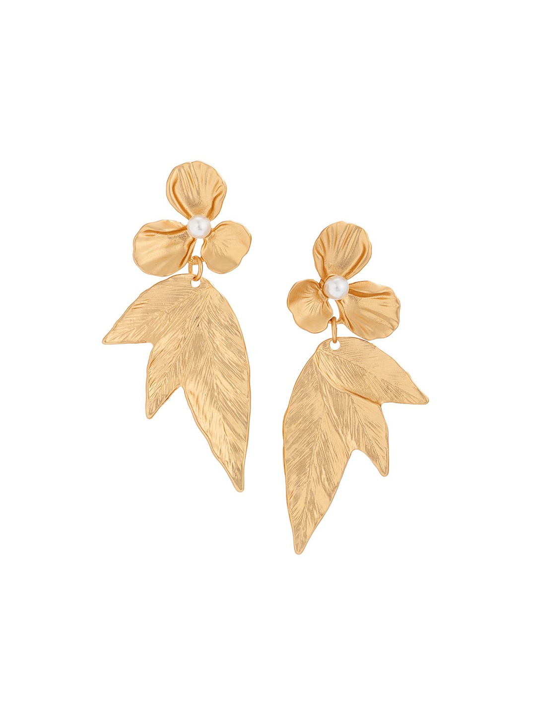 

StyleCast x Revolte Floral Studs Earrings, Gold
