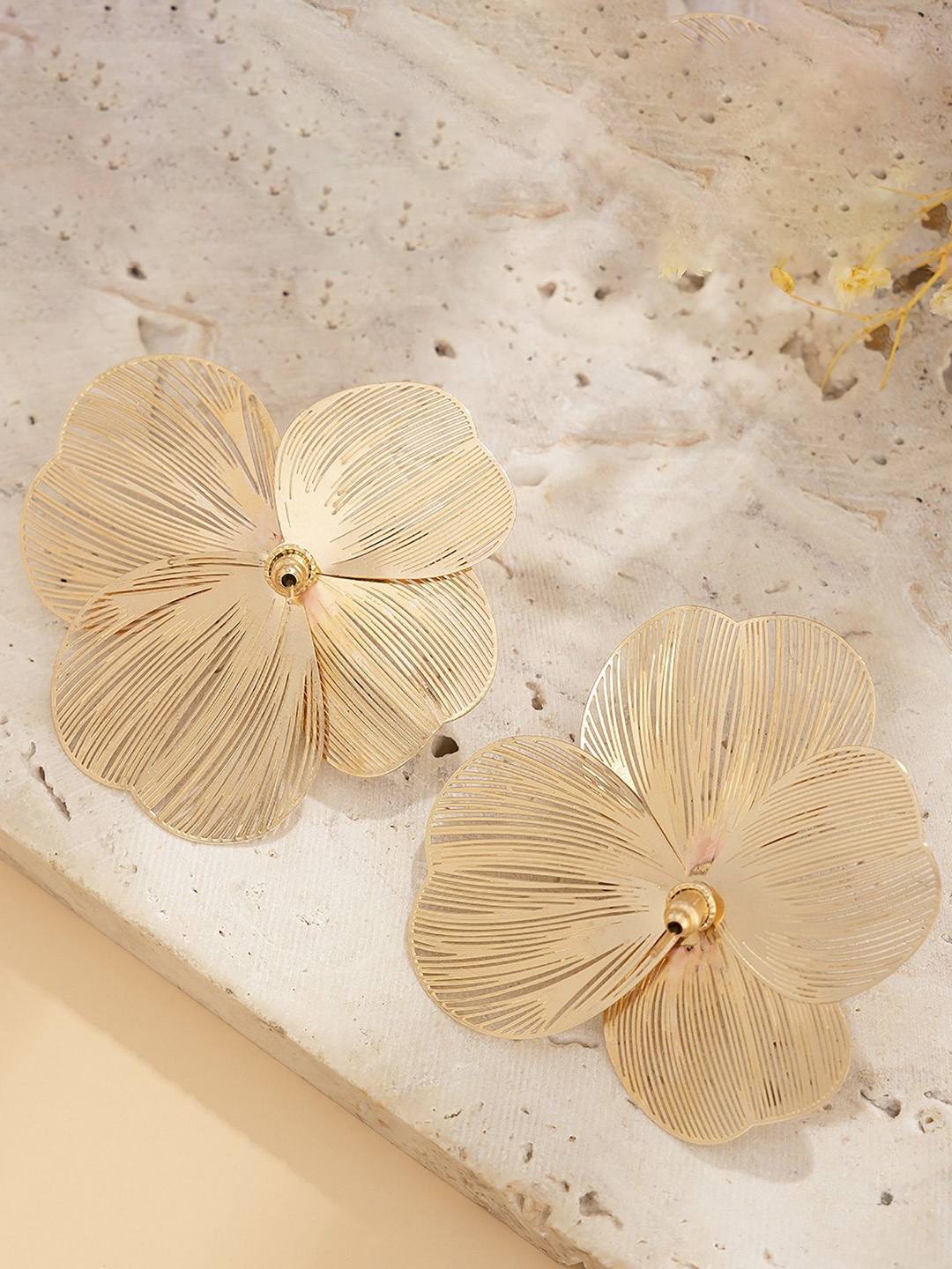 

StyleCast x Revolte Floral Studs Earrings, Gold