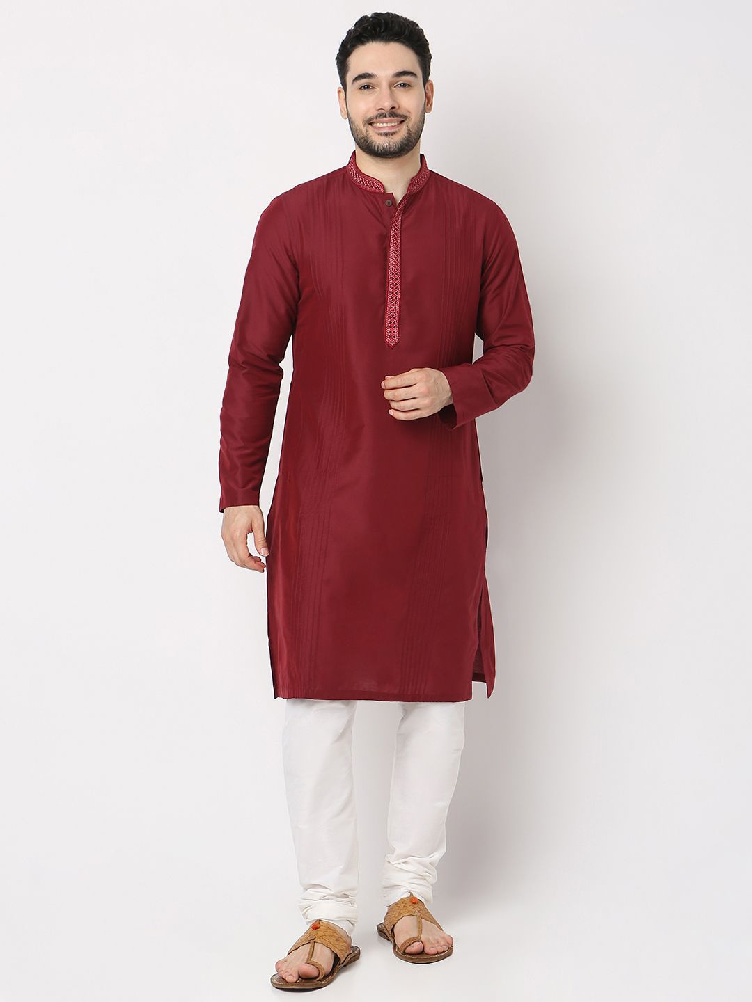 

Ethnicity Men Kurta, Maroon