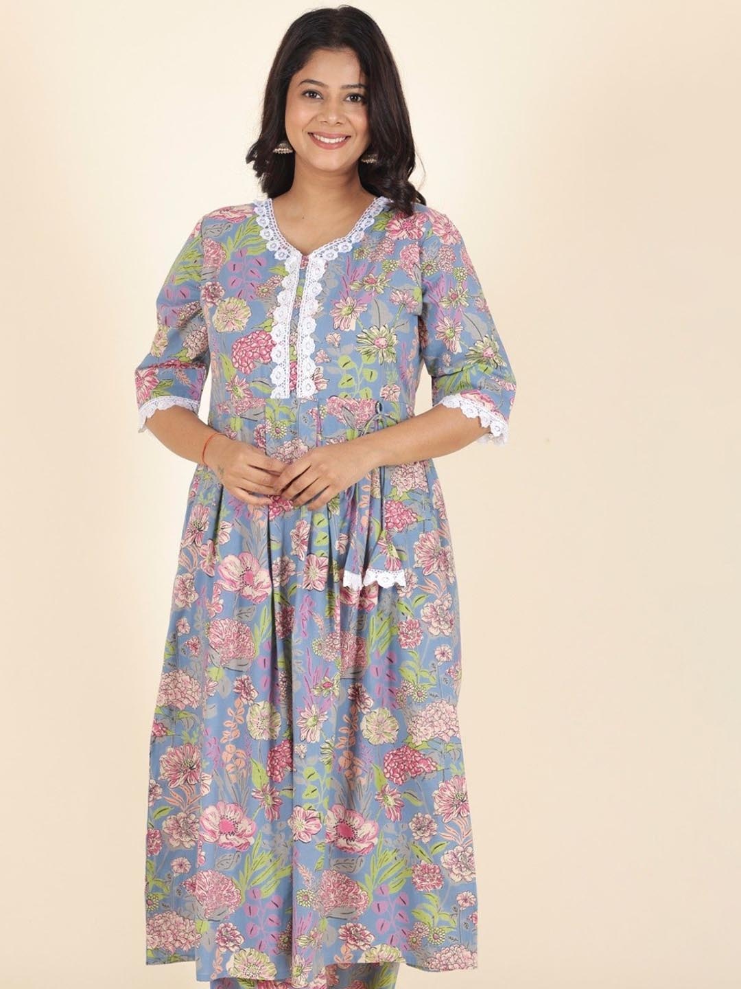 

Aramya Women Floral Printed Kurta, Blue