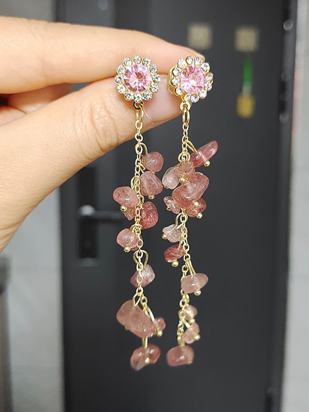 

StyleCast x Revolte Leaf Shaped Drop Earrings, Pink