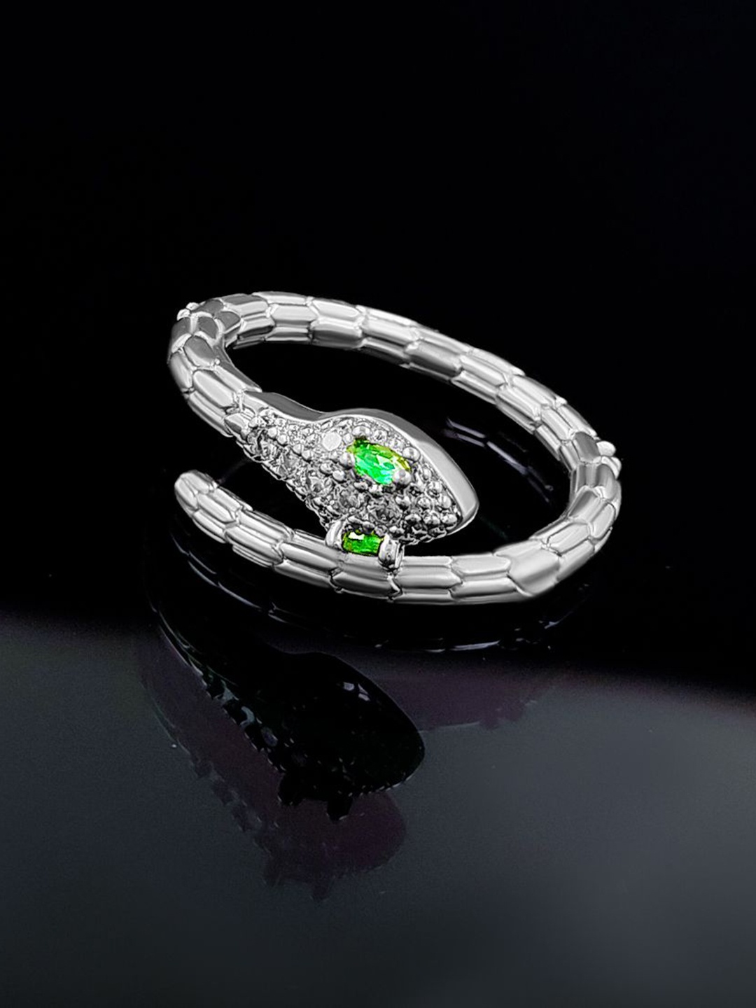 

Saizen Silver-Plated Snake Shaped CZ Stone-Studded Adjustable Finger Ring