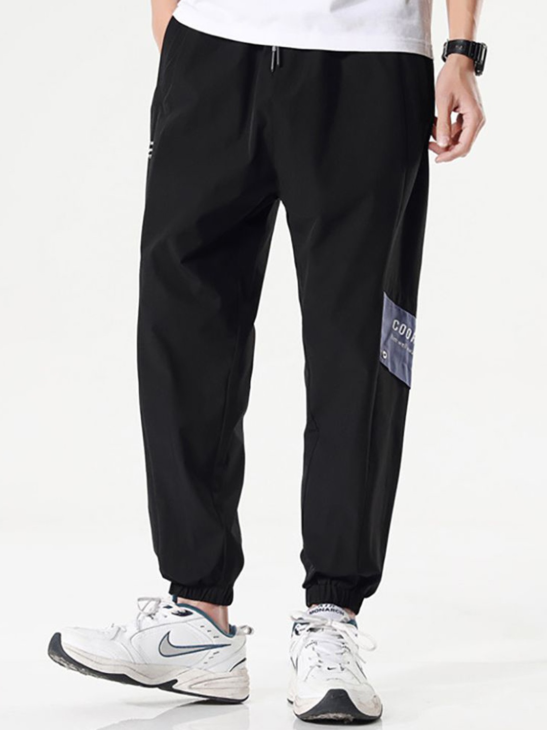

StyleCast x Revolte Men Easy Wash Joggers Trousers, Black