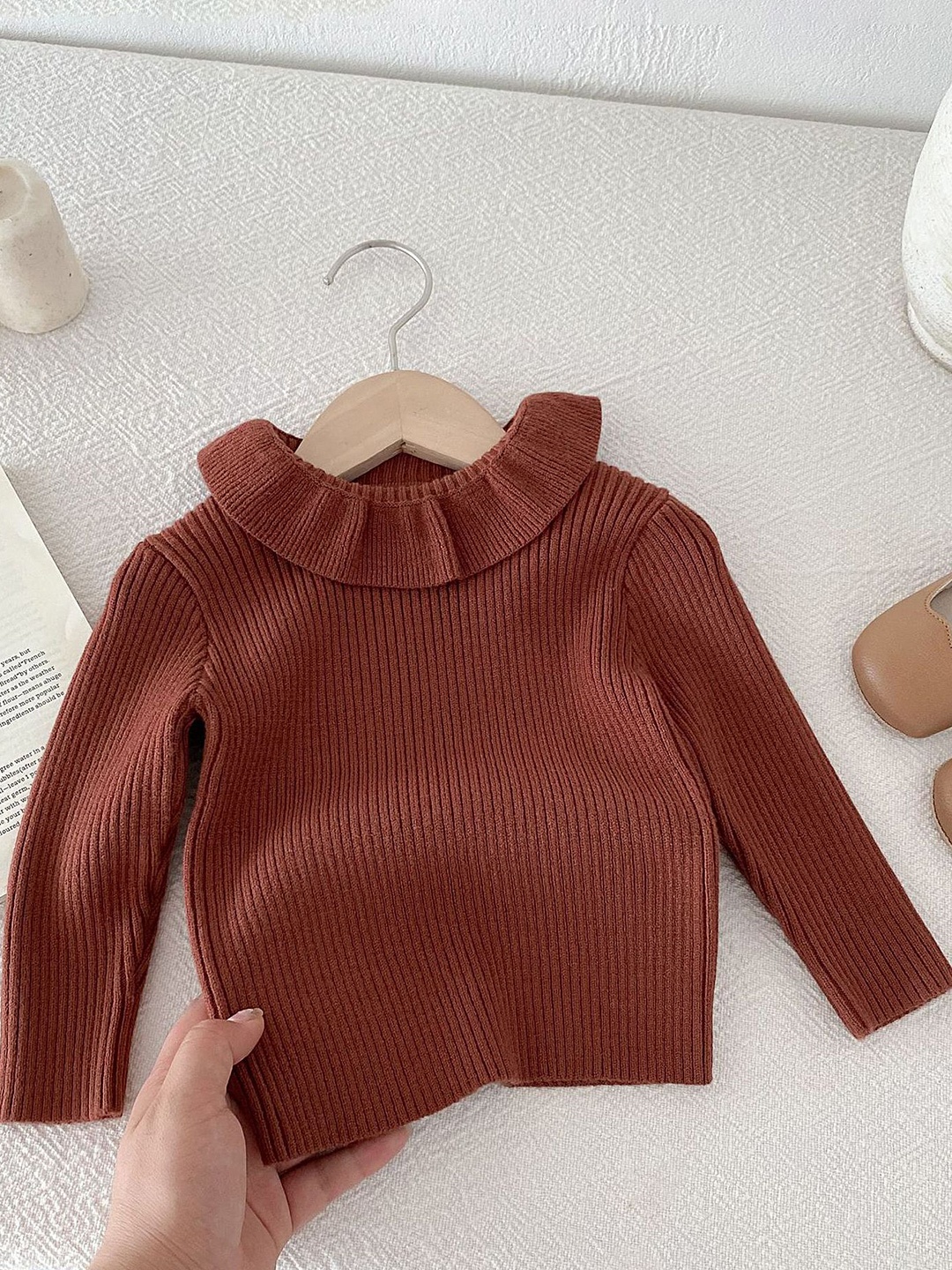 

LULU & SKY Top, Brown