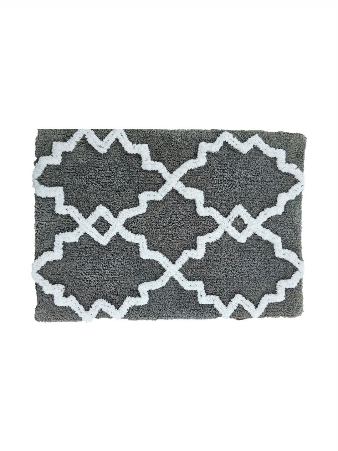 

Aura Grey & White Patterned Anti-Skid 1800 GSM Cotton Bath Rugs