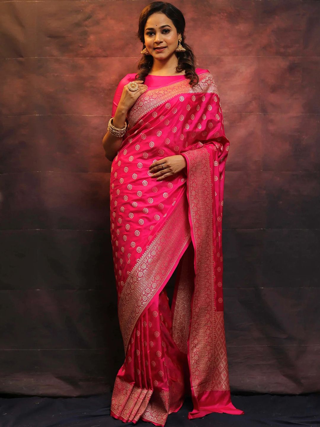 

KALINI Woven Design Zari Silk Blend Banarasi Saree, Pink