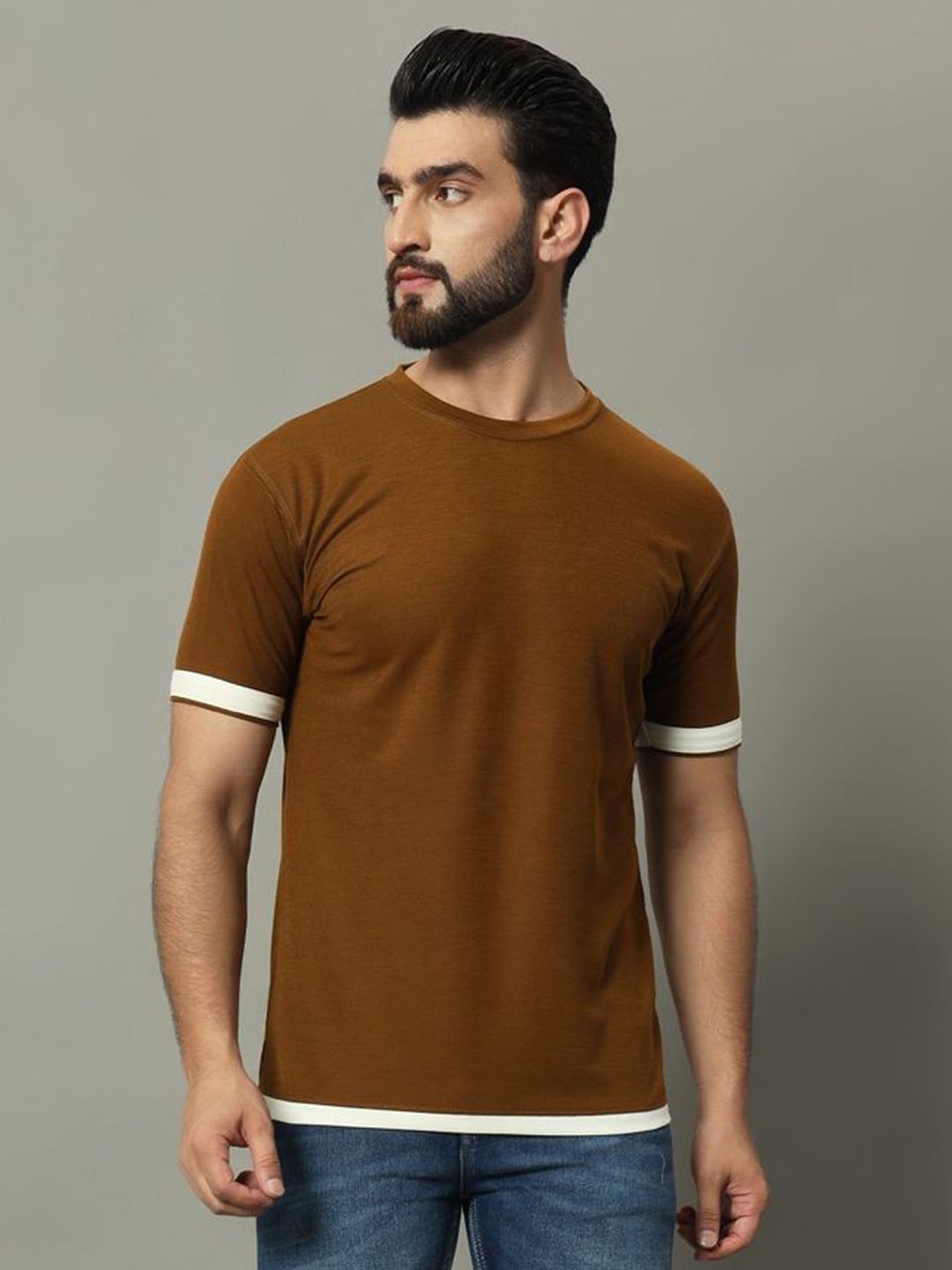 

GET GOLF Men Solid Round Neck Cotton T-shirt, Brown