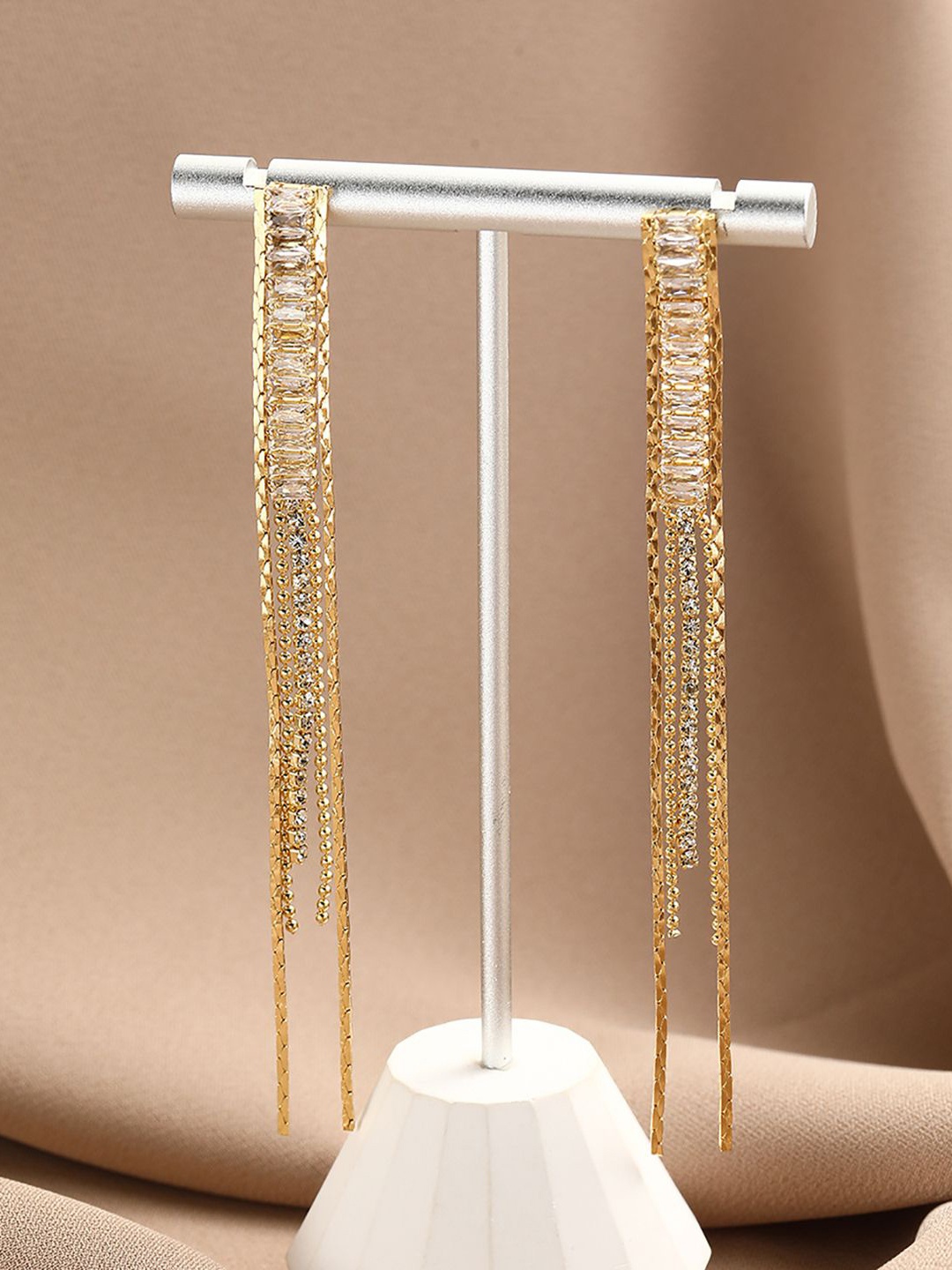 

StyleCast x Revolte Classic Drop Earrings, Gold