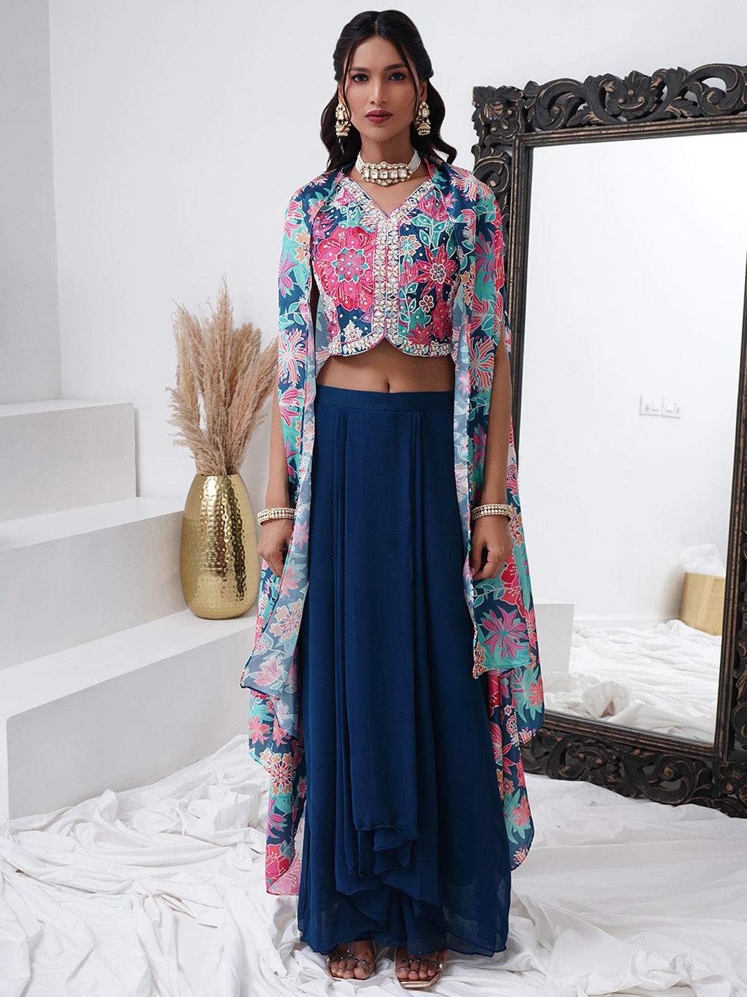 

AMOHA TRENDZ Embroidered V-Neck Top with Palazzo & Shrug, Teal