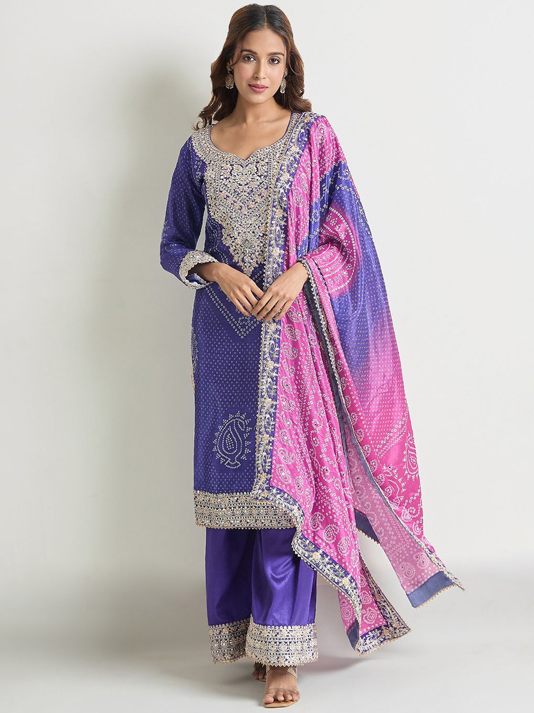 

Samyukta Singhania Women Printed Regular Kurta with Trousers & With Dupatta, Purple