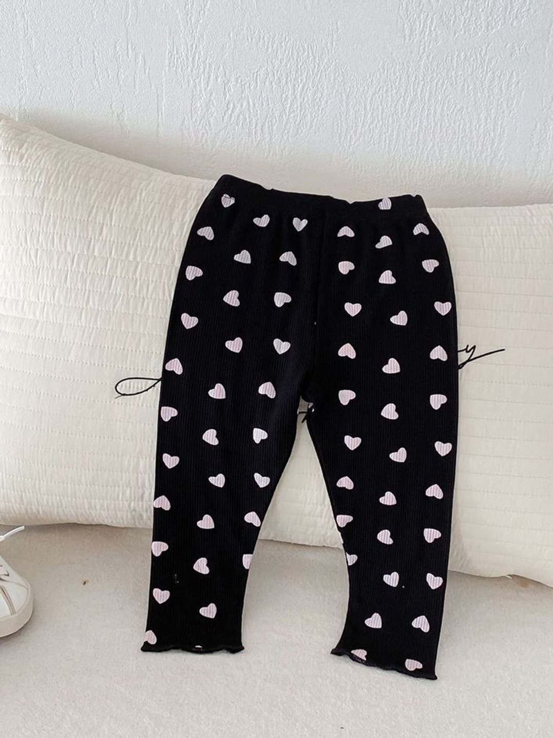 

LULU & SKY Girls Printed Mid-Rise Ankle-Length Leggings, Black
