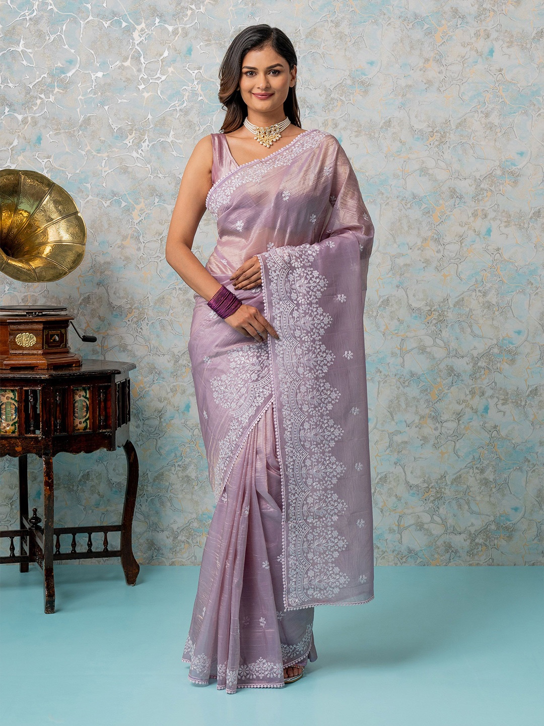 

MIMOSA Floral Embroidered Silk Blend Banarasi Saree, Lavender