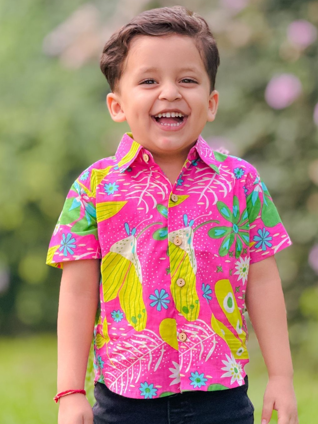 

MASU LIVING Boys Comfort Opaque Printed Casual Shirt, Multi