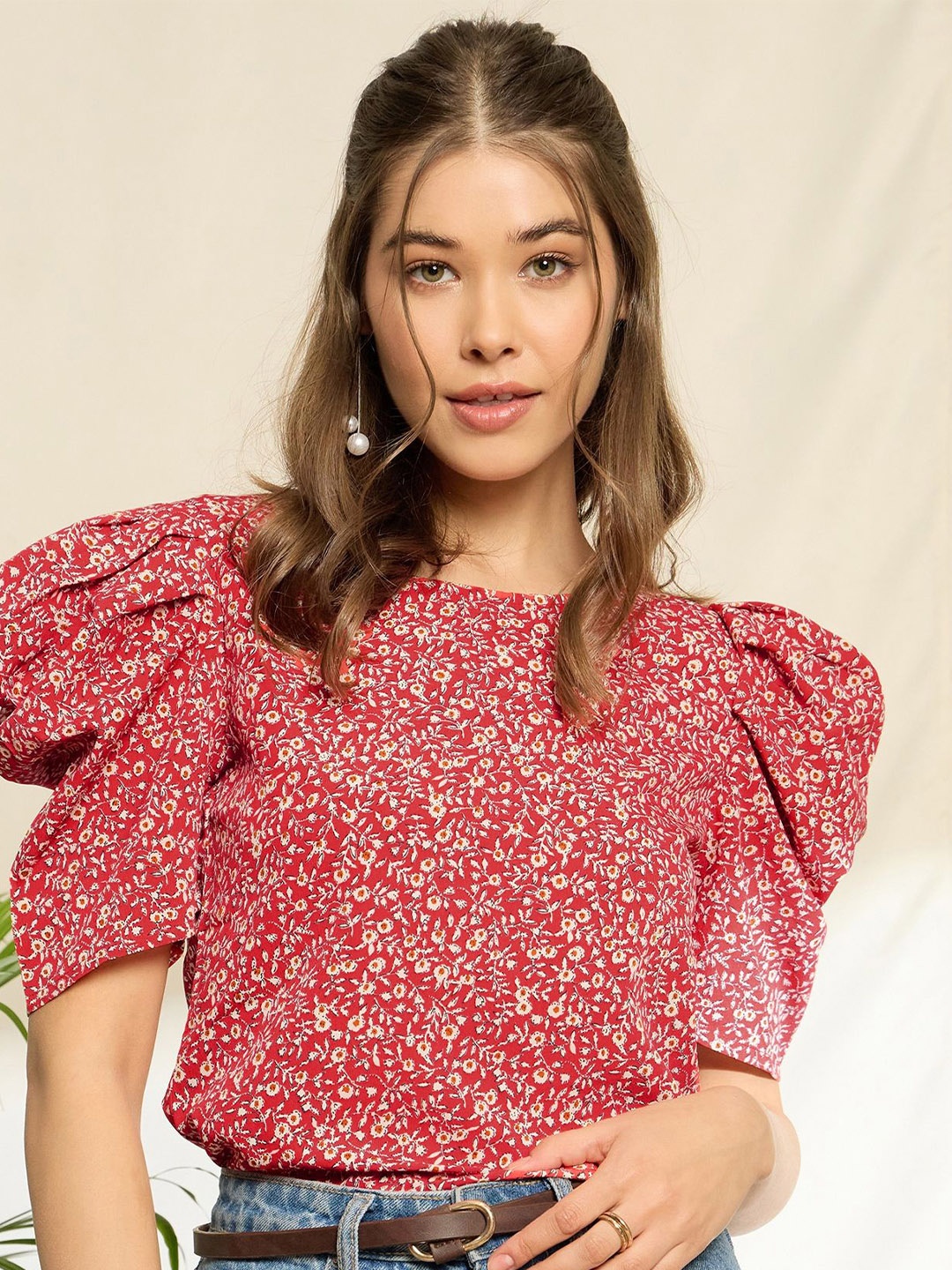 

Berrylush Floral Print Puff Sleeve Top, Red