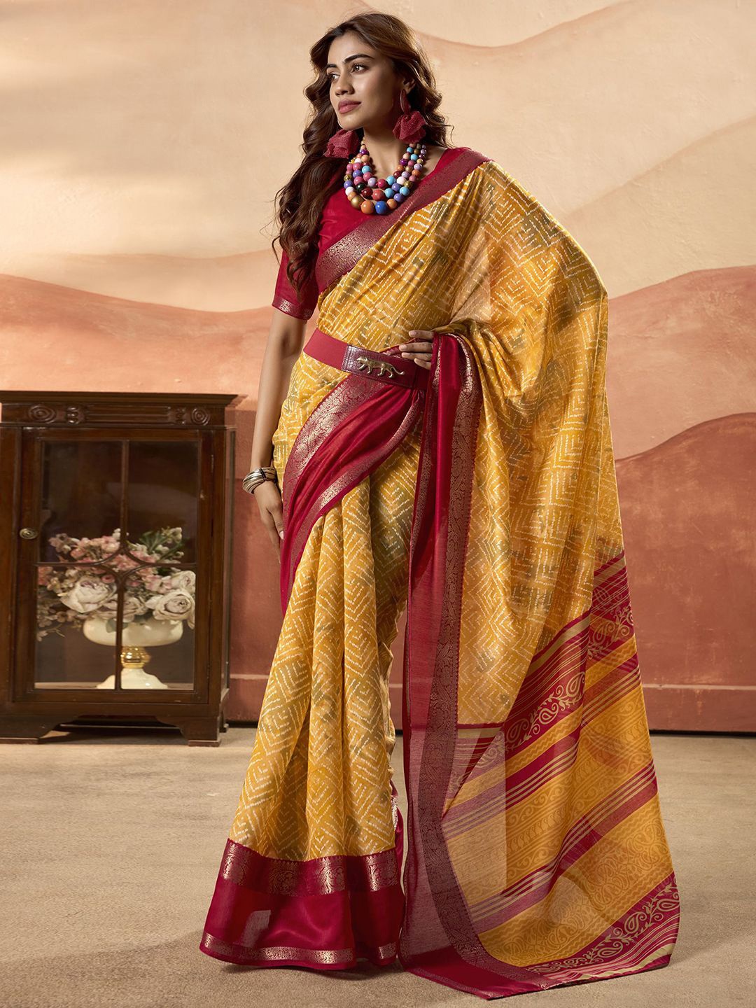

Mitera Ethnic Motifs Pure Cotton Saree, Yellow