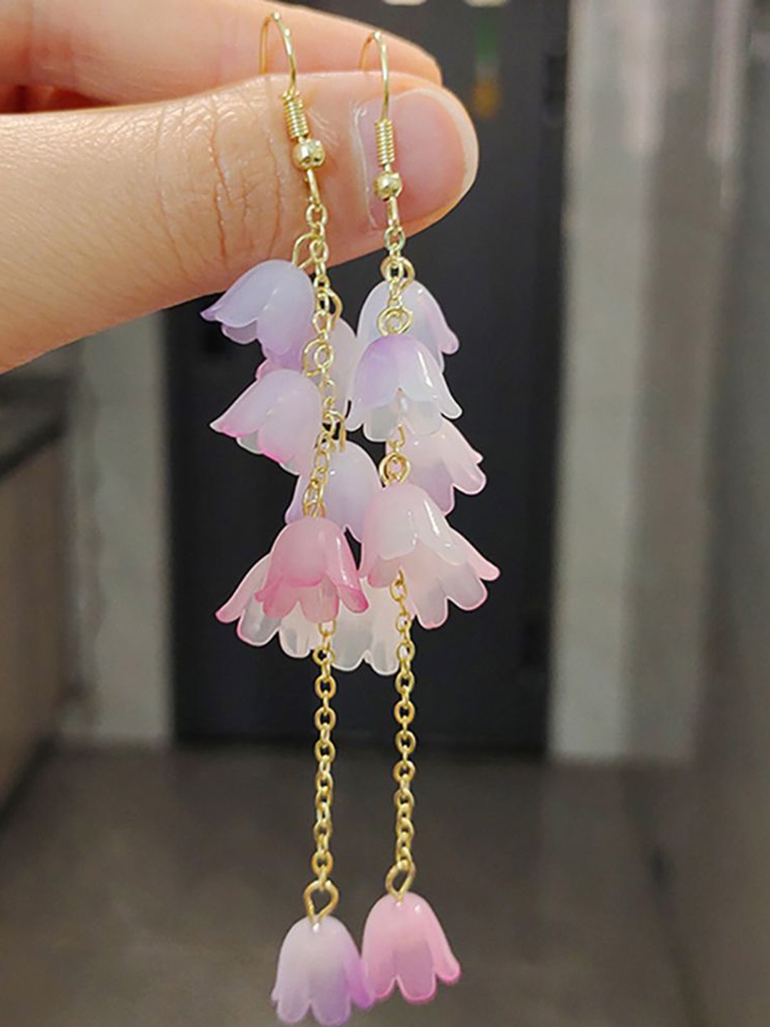 

StyleCast x Revolte Leaf Shaped Drop Earrings, Pink