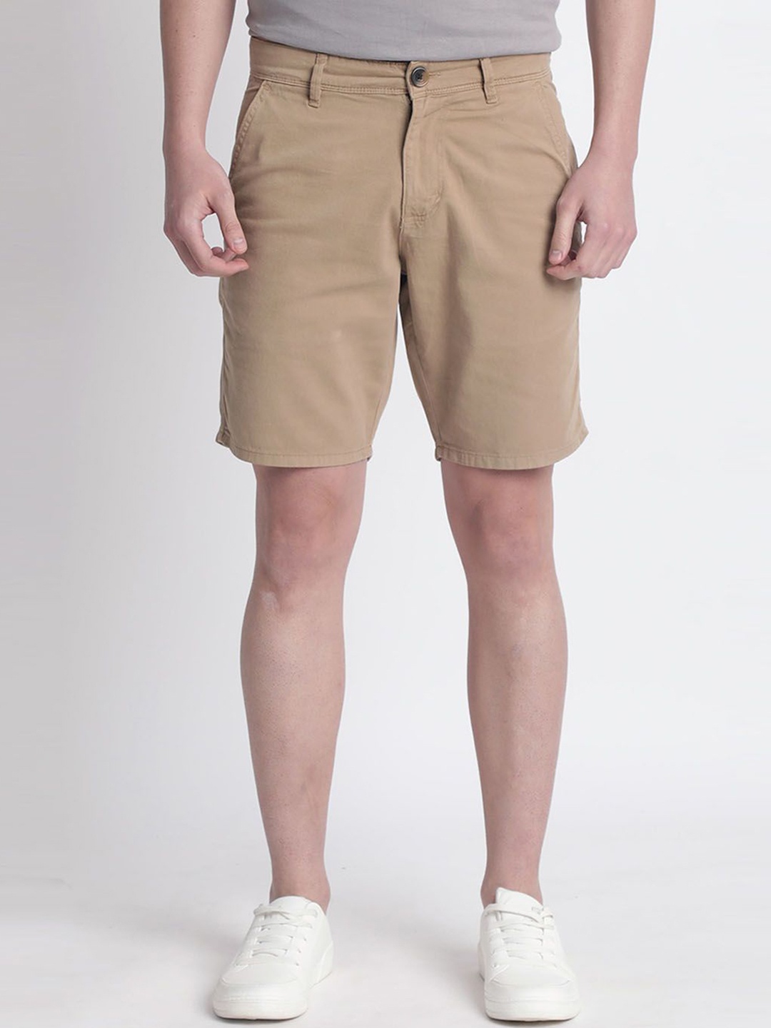 

The Roadster Lifestyle Co Pure Cotton Men Slim-Fit Shorts, Beige