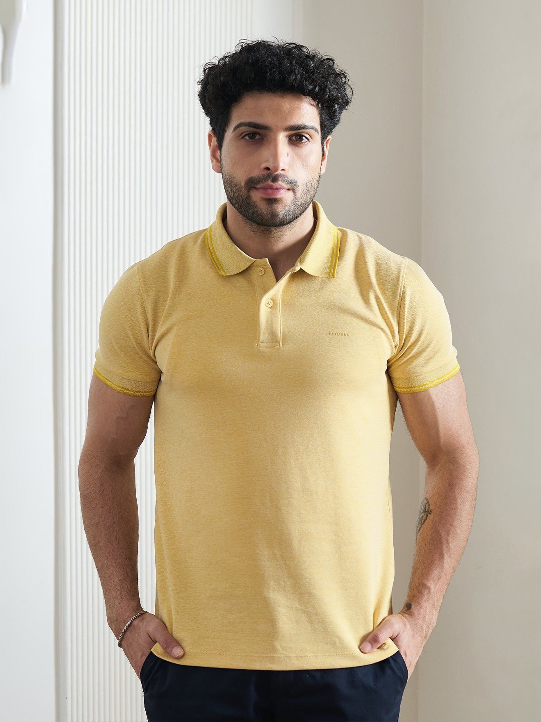 

Beyours Men Polo Collar Applique T-shirt, Yellow