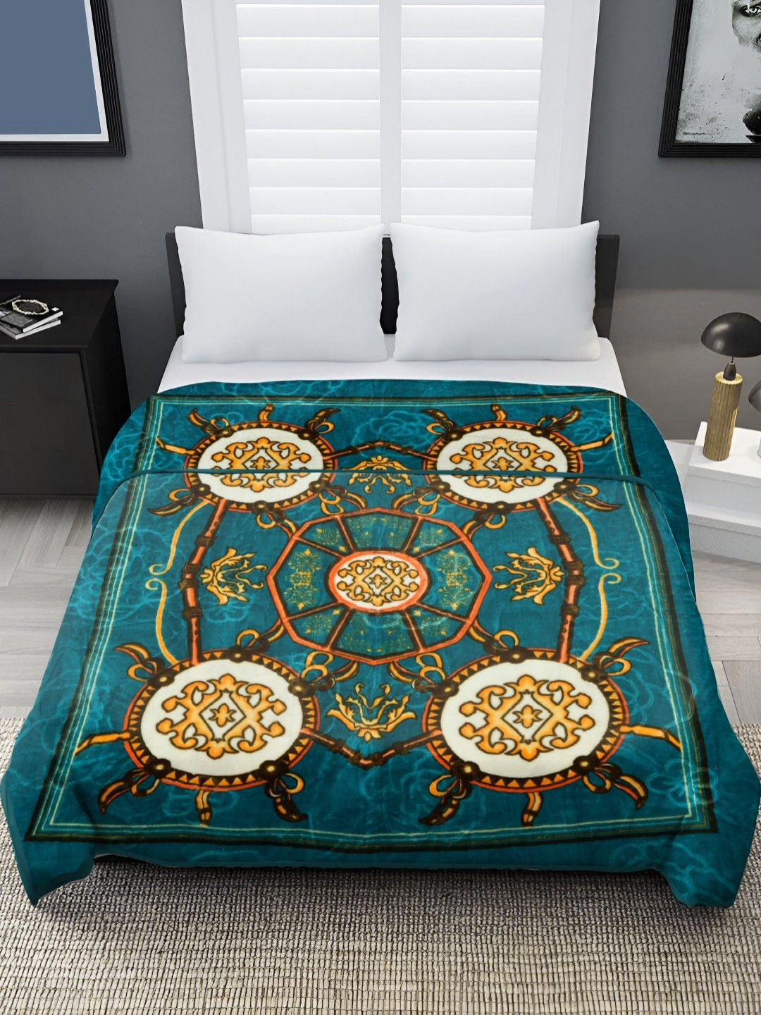 

Spangle Sea Green & Cream-Coloured Mink Heavy Winter 450 GSM Double Bed Blanket