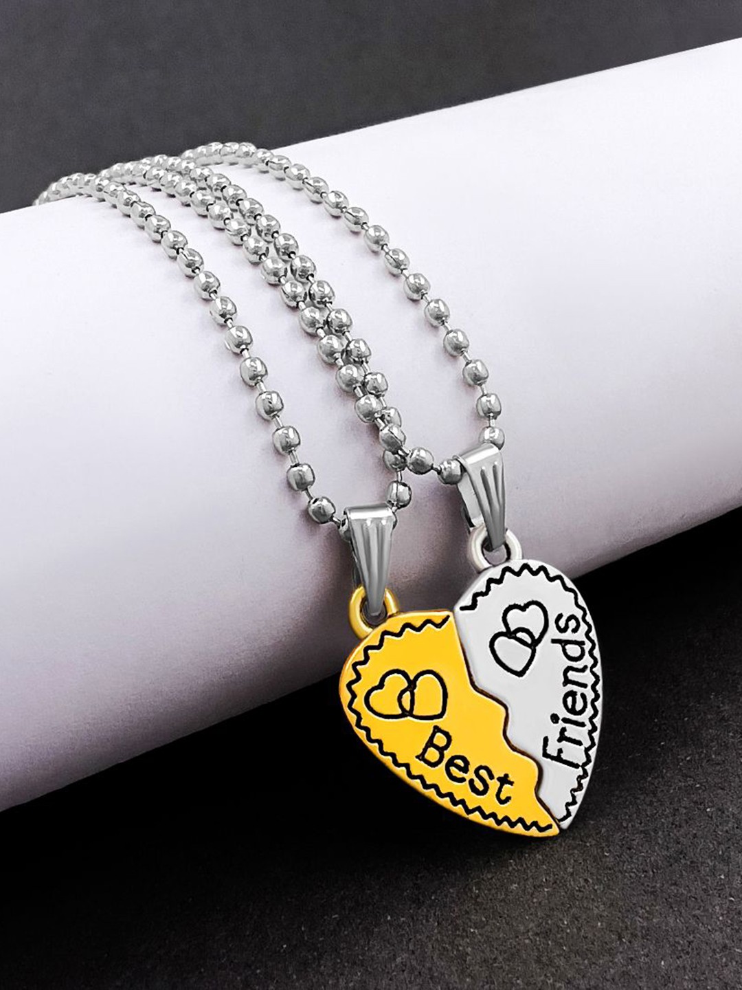 

Saizen Rhodium-Plated Heart Shaped Pendants with Chains, Silver
