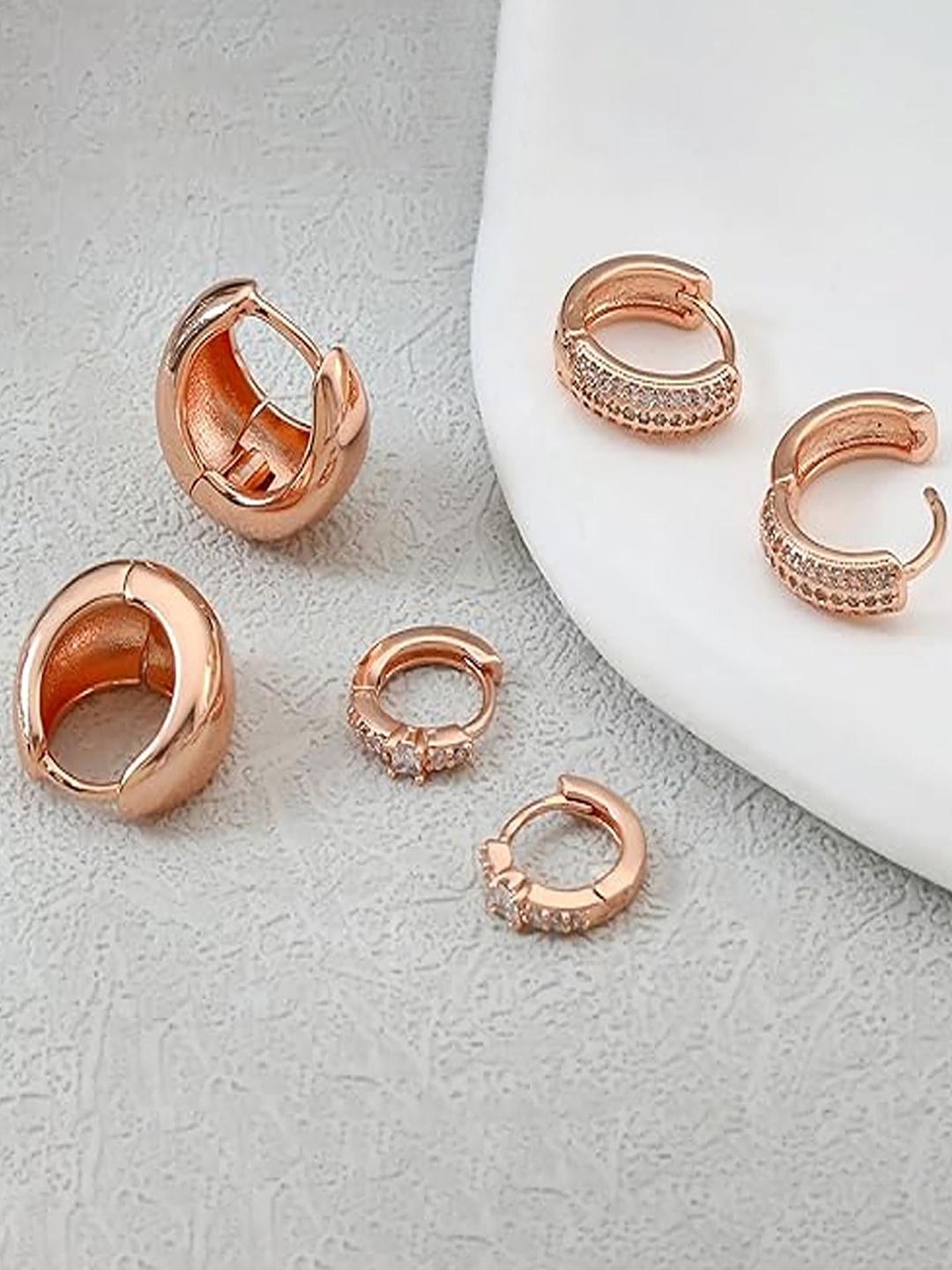 

StyleCast x Revolte Classic Hoop Earrings, Gold