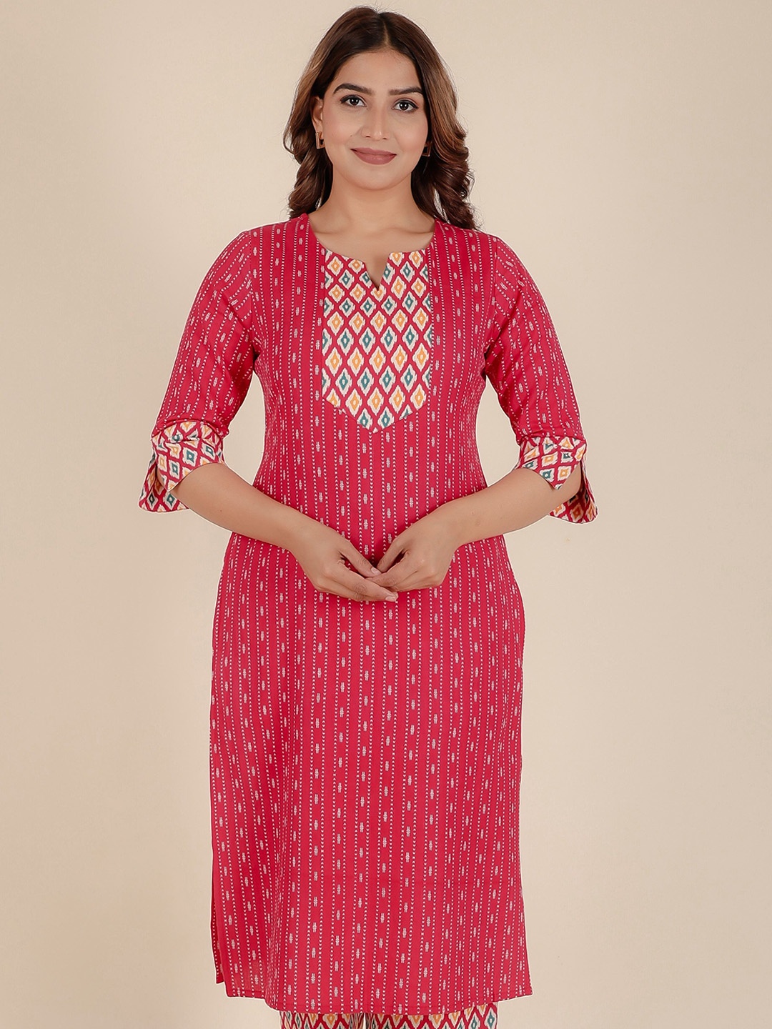 

Aramya Women Ethnic Motifs Printed Patchwork Kurta, Pink