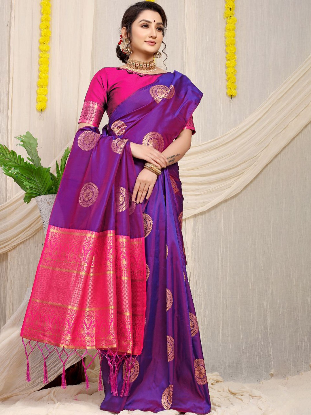 

Royal Rajgharana Saree Floral Zari Pure Silk Banarasi Sarees, Purple